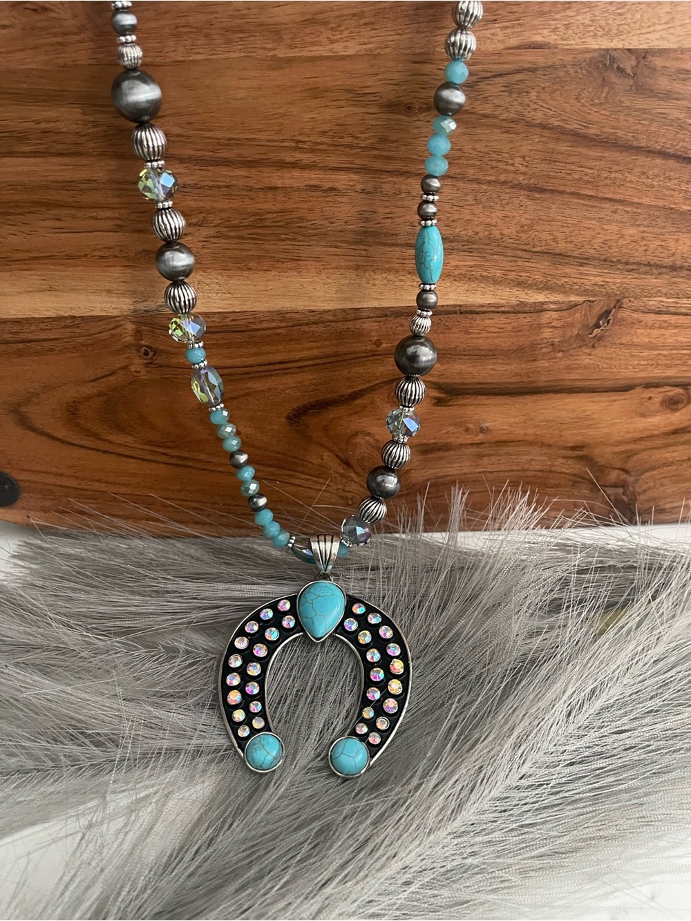 Crystal Horseshoe Pendant Necklace - Women's Western Fashion